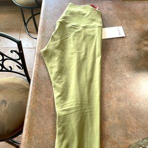 Brand new lululemon align high rise 28” leggings